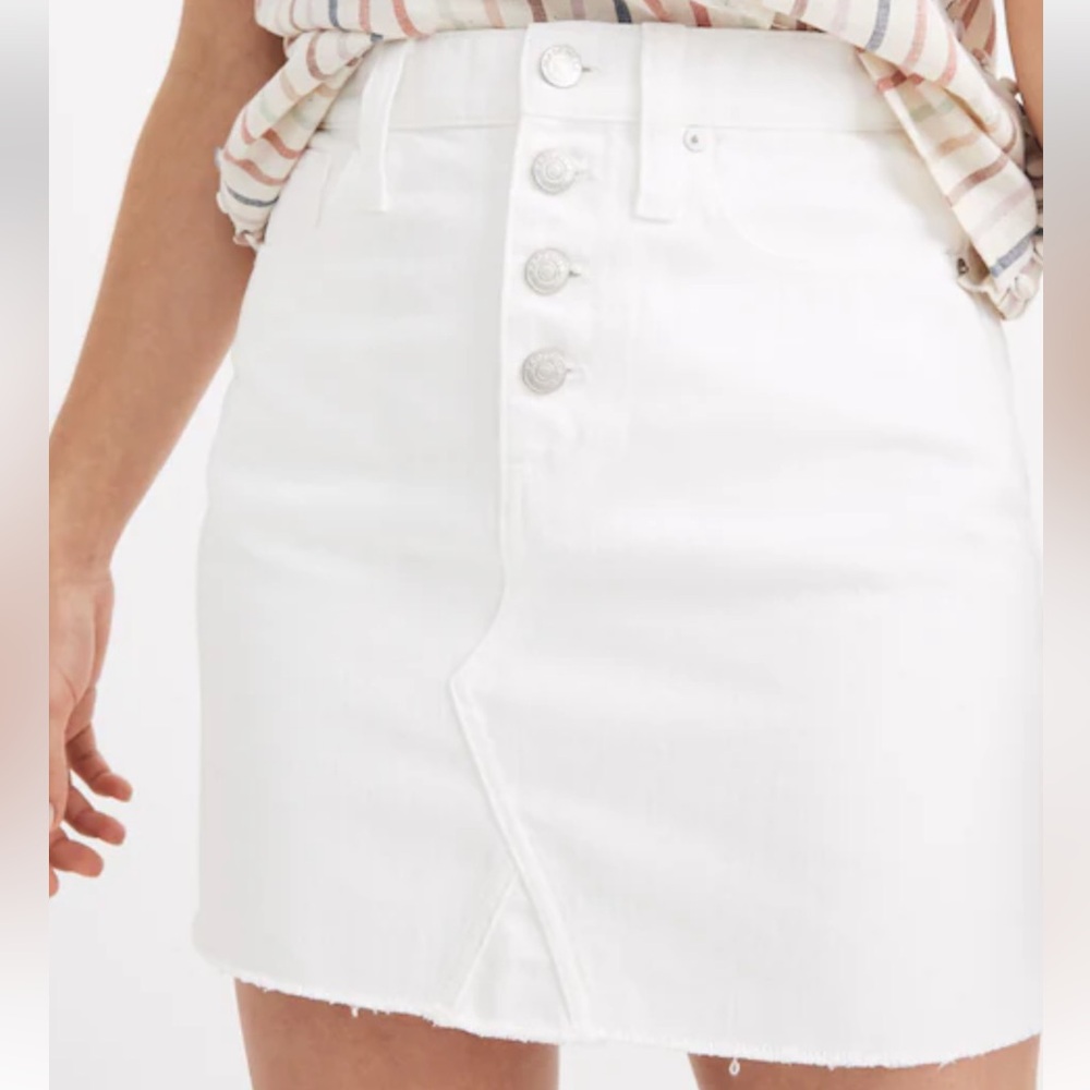 Madewell Women’s Rigid Denim A-Line Mini Skirt, Tile White Button-Front Edition - Picture 2 of 10